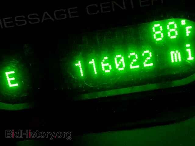 2005 FORD EXPLORER - VIN: 1FMZU73K35ZA02972 - Фото 8