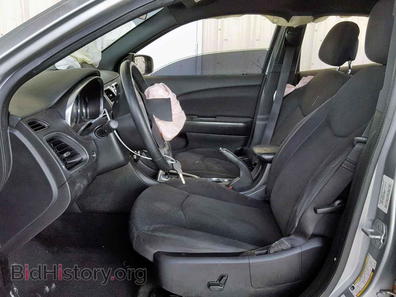 2013 CHRYSLER 200 - VIN: 1C3CCBBB7DN714882 - Photo 5