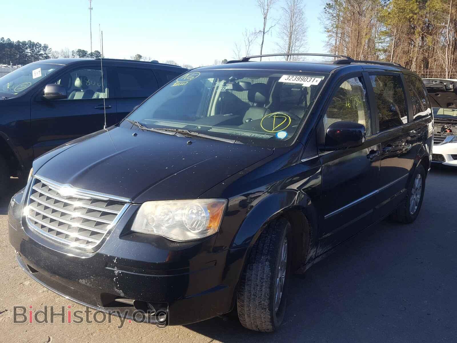 2010 CHRYSLER MINIVAN - VIN: 2A4RR8DX5AR439019 - Фото 2