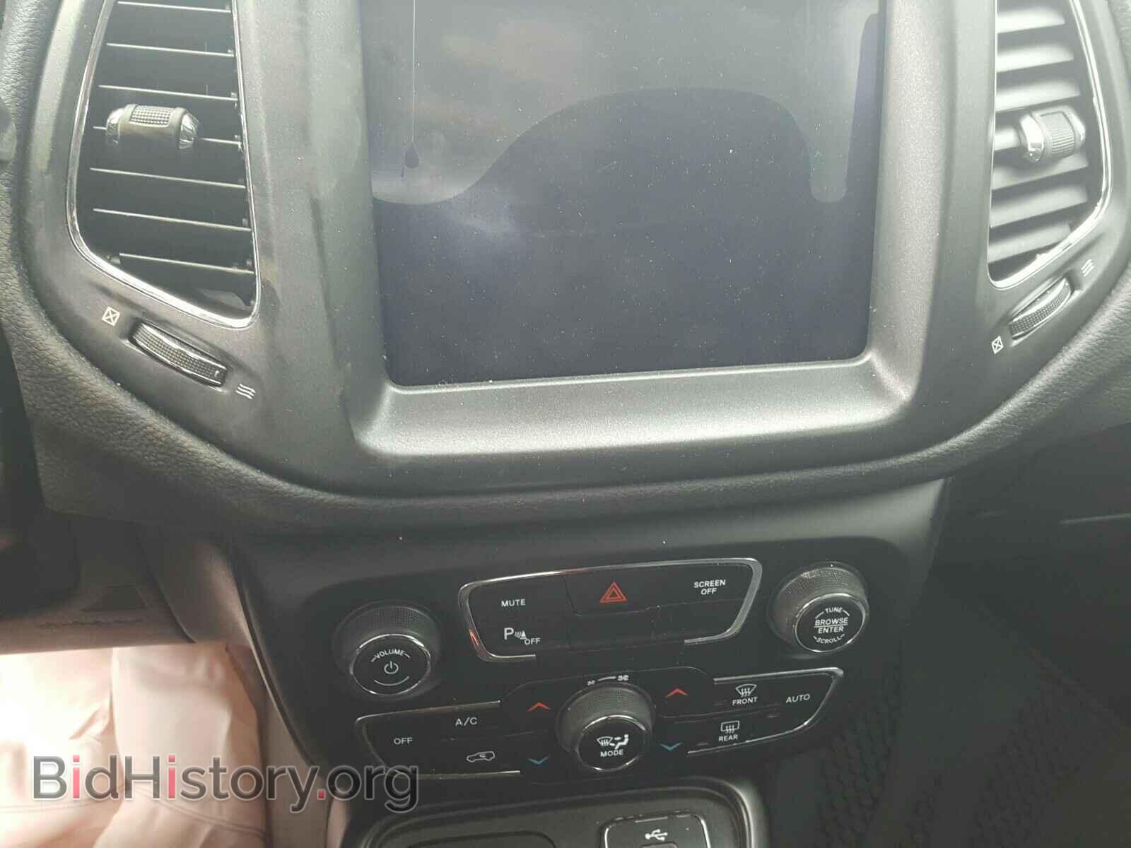 2017 JEEP COMPASS - VIN: 3C4NJDDB8HT607218 - Фото 9