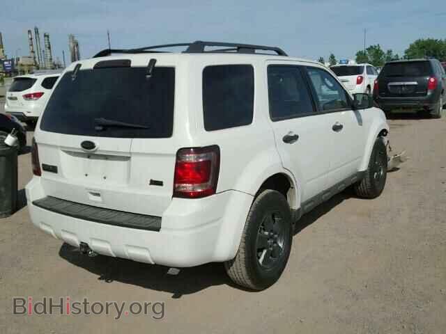 2011 FORD ESCAPE - VIN: 1FMCU0DG2BKA10380 - Photo 4