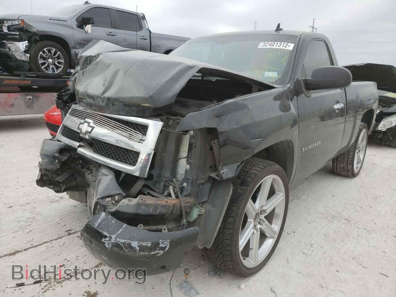 2011 CHEVROLET SILVERADO - VIN: 1GCNCPEX2BZ198400 - Фото 2