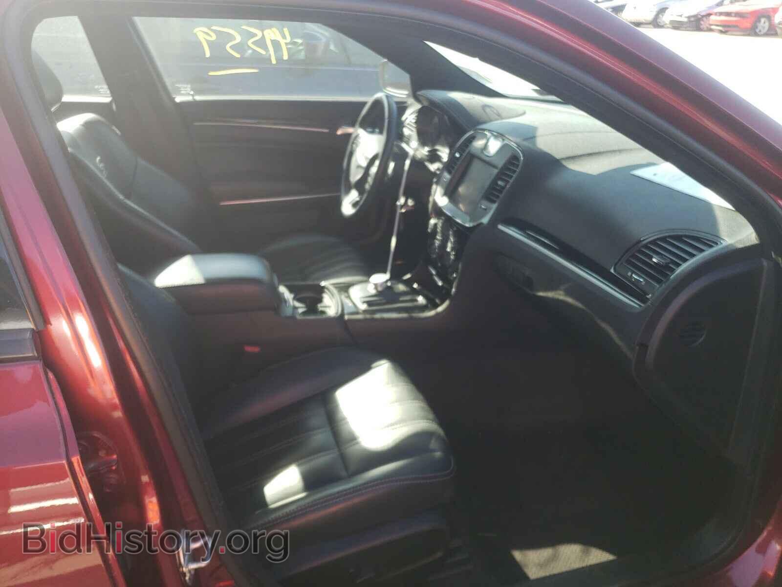 2018 CHRYSLER 300 - VIN: 2C3CCABG0JH264163 - Фото 5