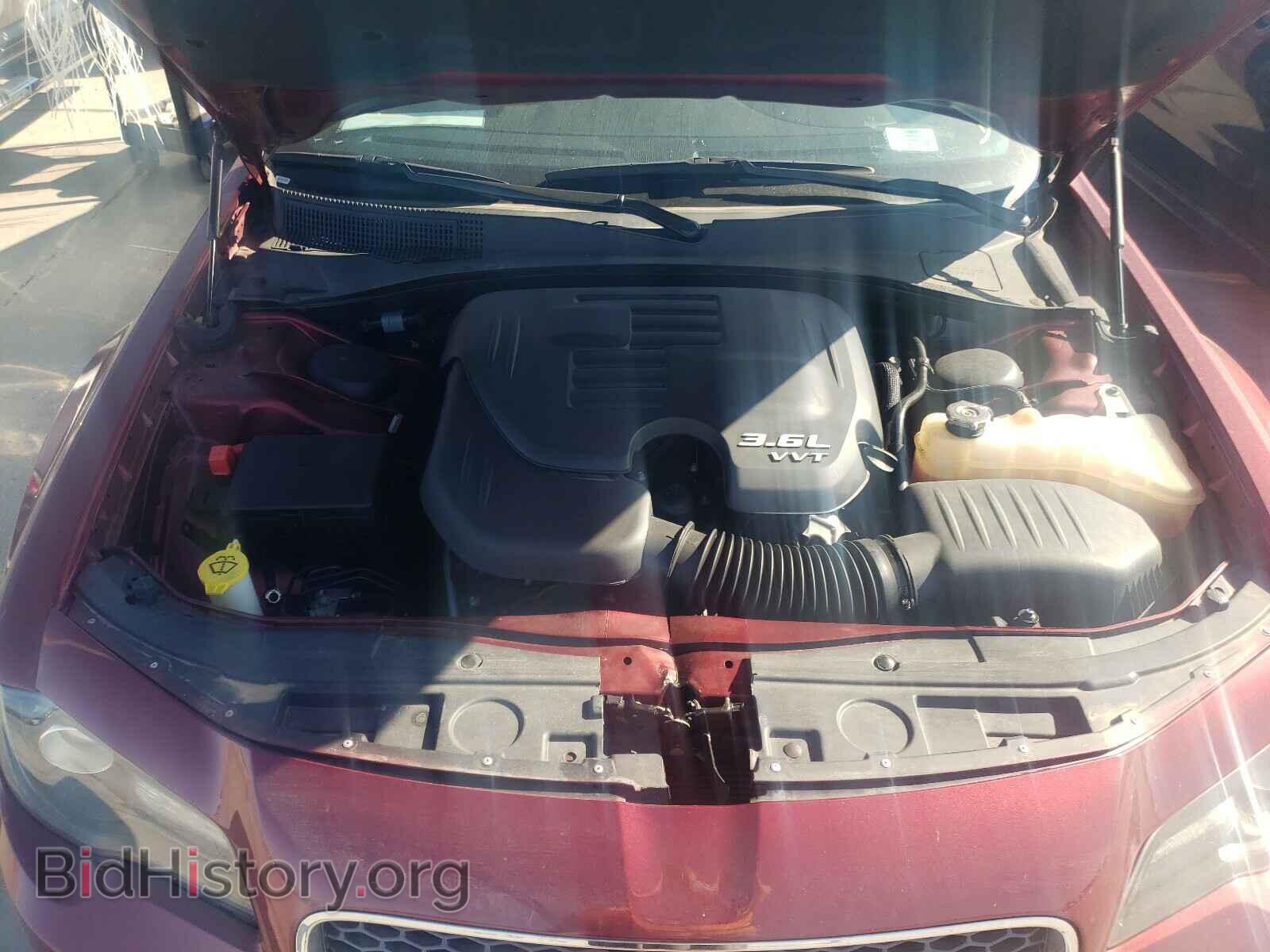 2018 CHRYSLER 300 - VIN: 2C3CCABG0JH264163 - Фото 7