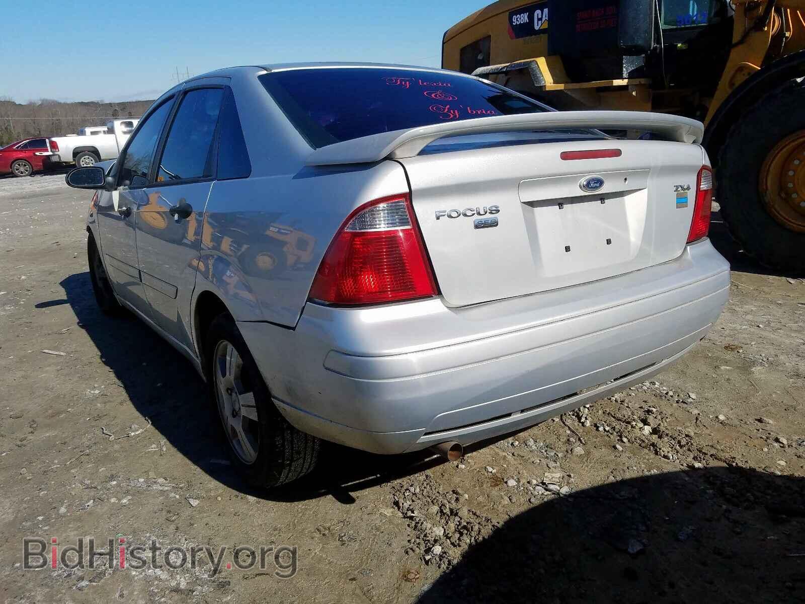 2005 FORD FOCUS - VIN: 1FAHP34N35W155724 - Фото 3