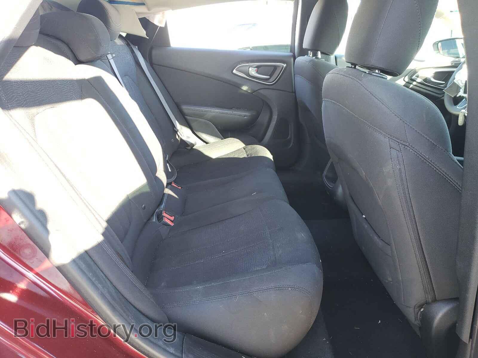 2016 CHRYSLER 200 - VIN: 1C3CCCAB0GN169801 - Фото 6