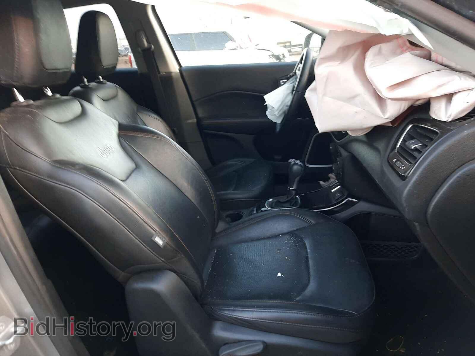 2019 JEEP COMPASS - VIN: 3C4NJCCB7KT699151 - Фото 5