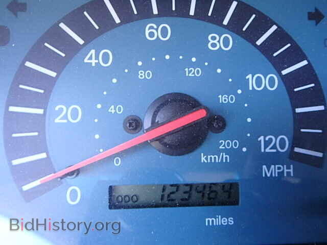 2003 MITSUBISHI GALANT - VIN: 4A3AA46G33E215602 - Фото 8