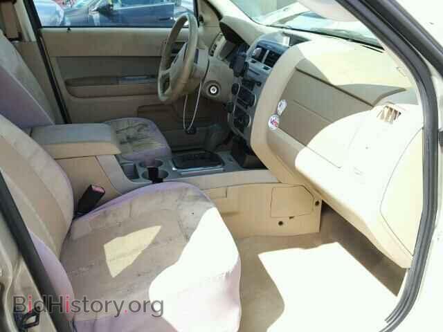 2011 FORD ESCAPE - VIN: 1FMCU0D75BKA53255 - Photo 5