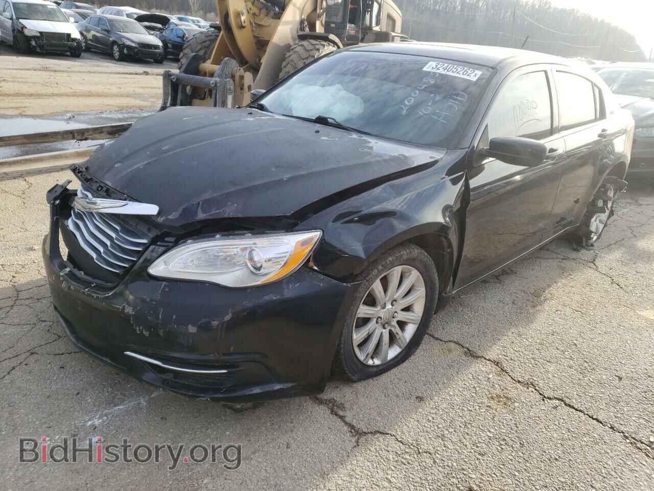 2011 CHRYSLER 200 - VIN: 1C3BC1FB1BN602334 - Фото 2