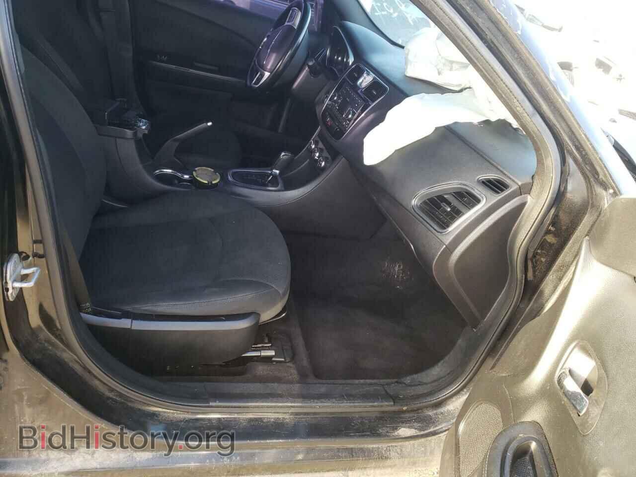 2011 CHRYSLER 200 - VIN: 1C3BC1FB1BN602334 - Фото 5