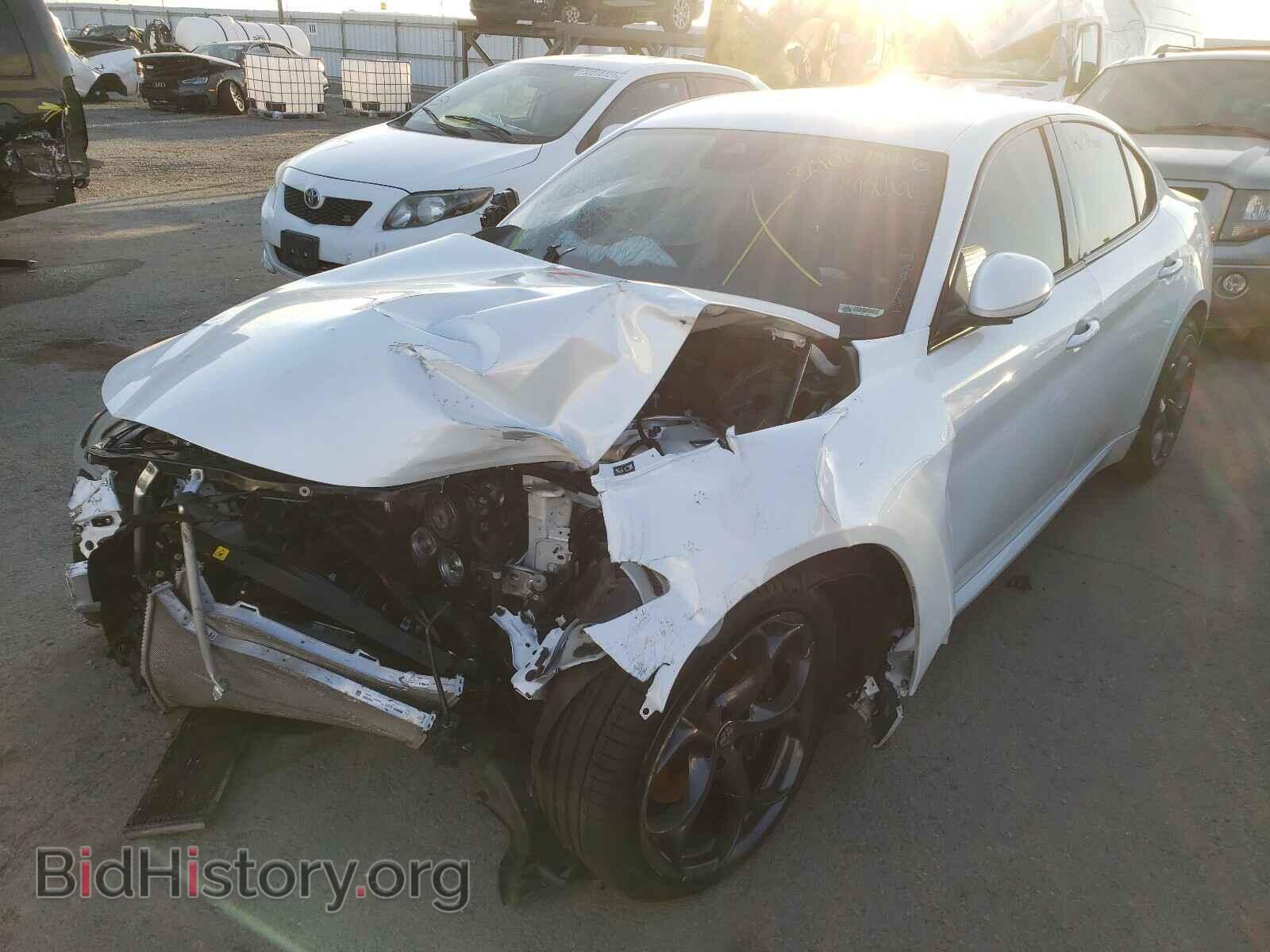 2018 ALFA ROMEO GIULIA - VIN: ZARFAECN0J7570509 - Фото 2