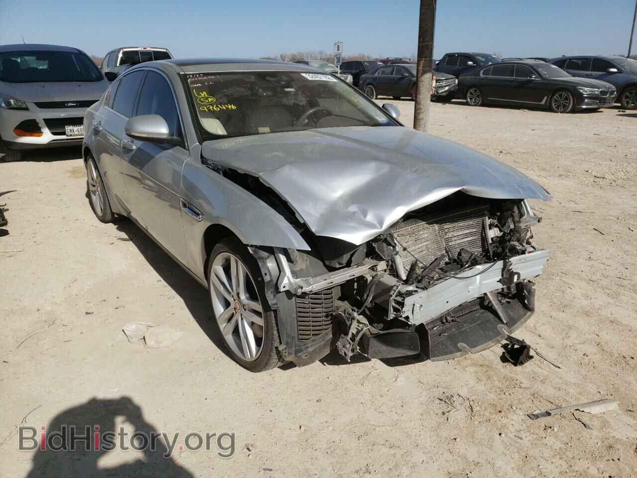 Фотография SAJAK4BV0HA976446 - JAGUAR XE 2017