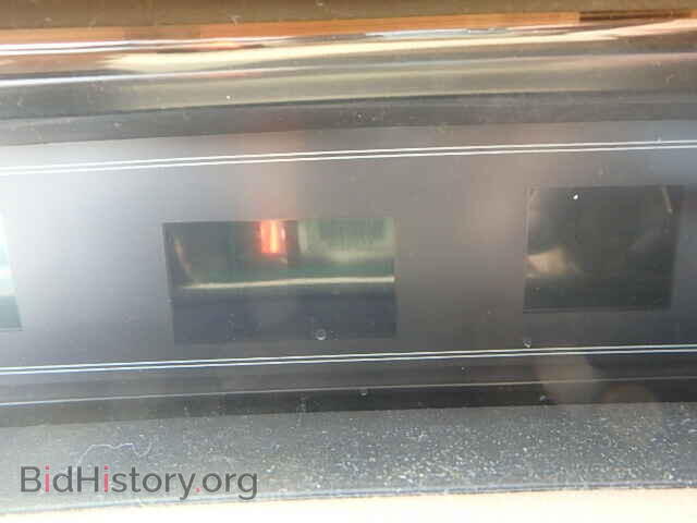 1985 CADILLAC DEVILLE - VIN: 1G6CD6987F4330347 - Photo 8