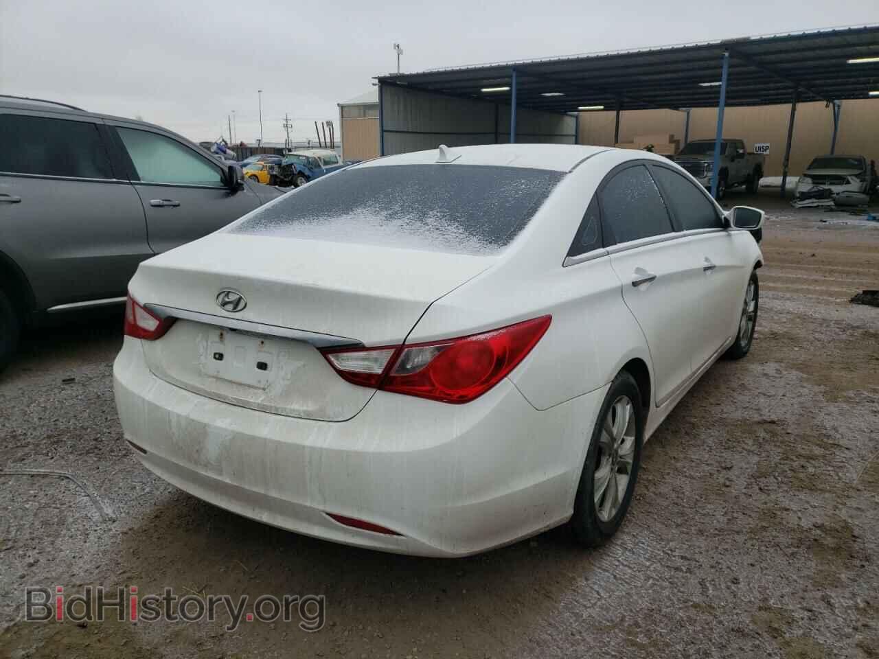 2011 HYUNDAI SONATA - VIN: 5NPEC4AC2BH204933 - Фото 4