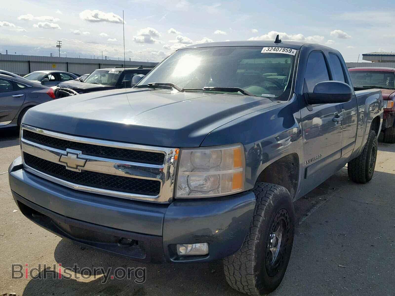 2007 CHEVROLET SILVERADO - VIN: 1GCEK19017Z522621 - Фото 2