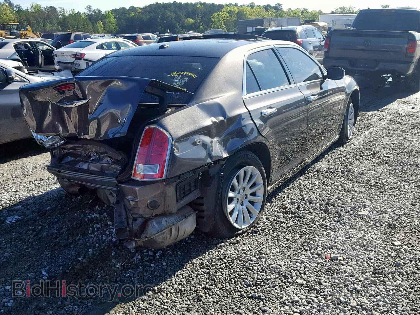 2014 CHRYSLER 300 - VIN: 2C3CCAAG8EH230978 - Фото 4