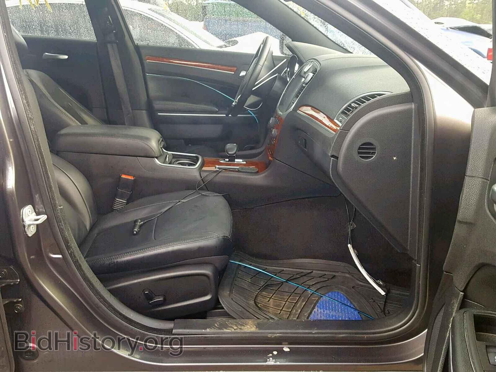 2014 CHRYSLER 300 - VIN: 2C3CCAAG8EH230978 - Фото 5