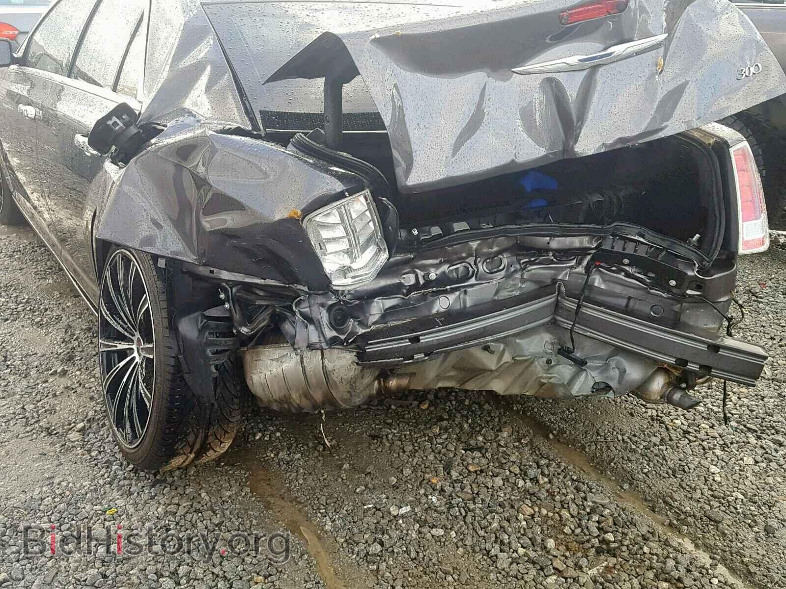 2014 CHRYSLER 300 - VIN: 2C3CCAAG8EH230978 - Фото 9