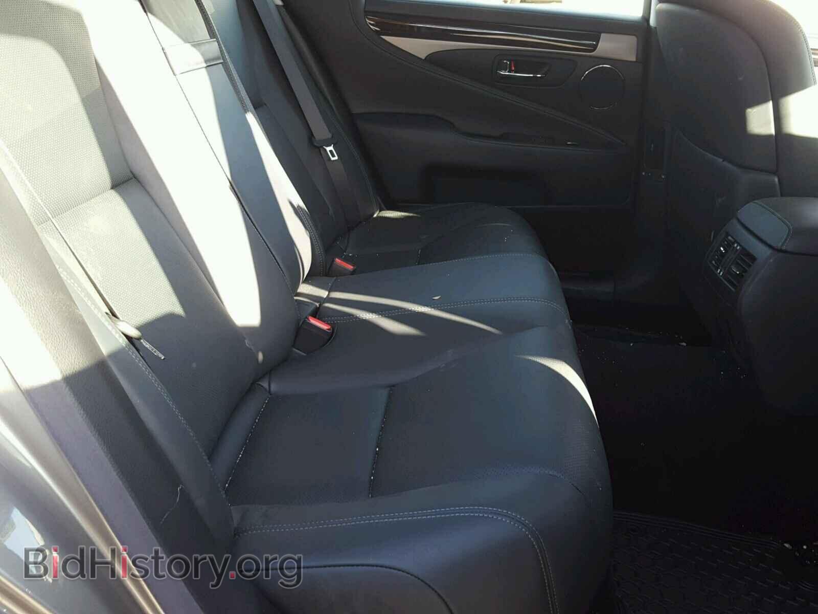 2017 LEXUS LS460 - VIN: JTHBL5EF1H5146589 - Photo 6