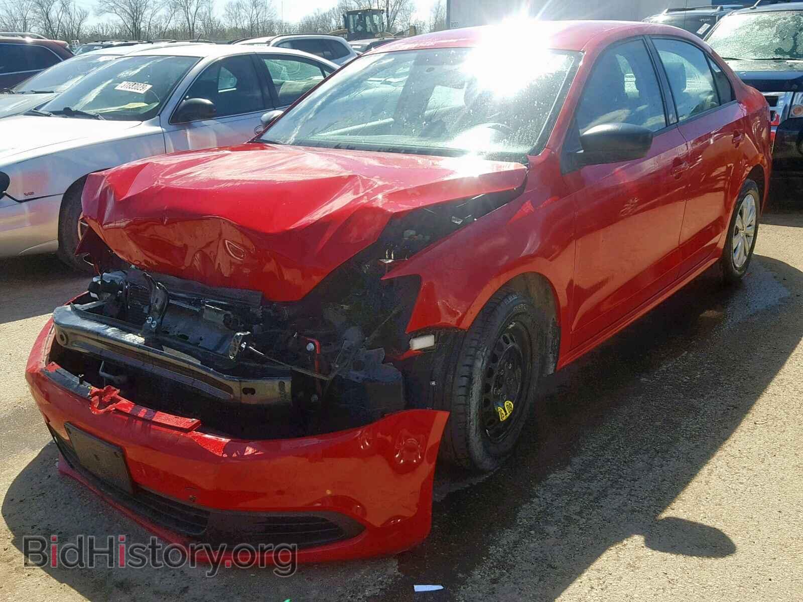 2014 Volkswagen JETTA (VIN 3VW2K7AJ9EM331390) — фото 2 из 10