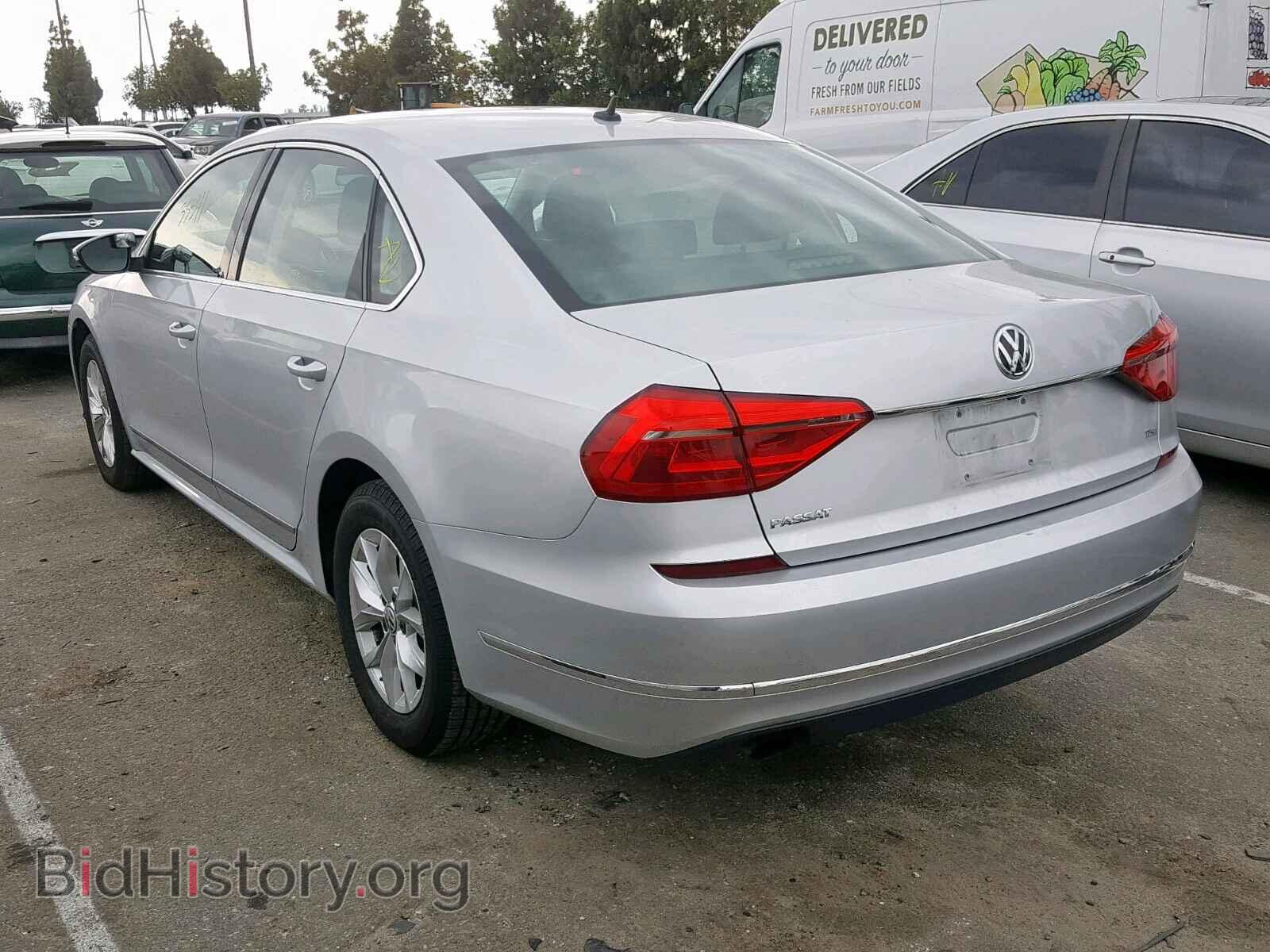 2016 VOLKSWAGEN PASSAT - VIN: 1VWAT7A30GC011132 - Фото 3
