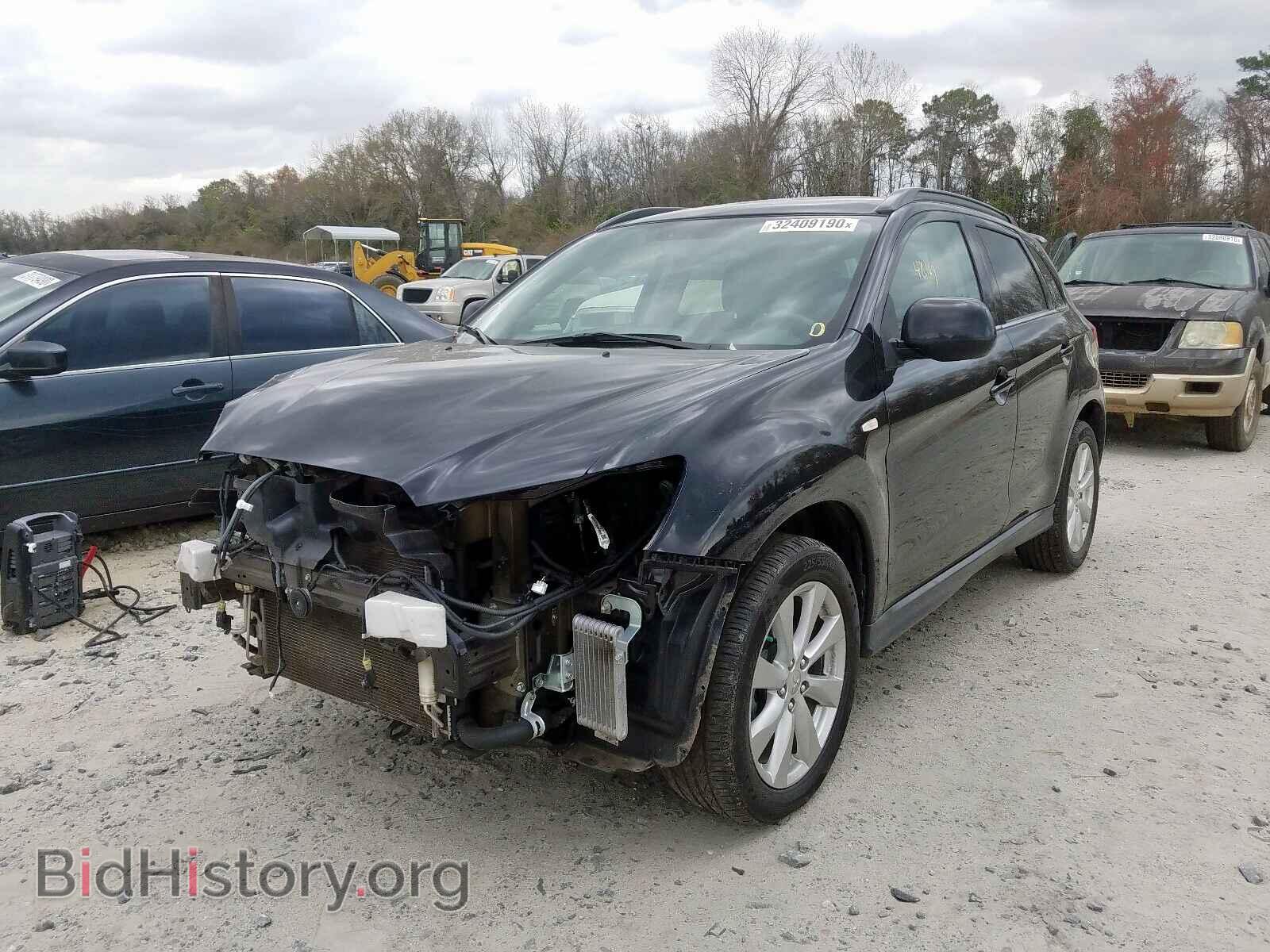 2013 MITSUBISHI OUTLANDER - VIN: 4A4AP4AU5DE011523 - Фото 2