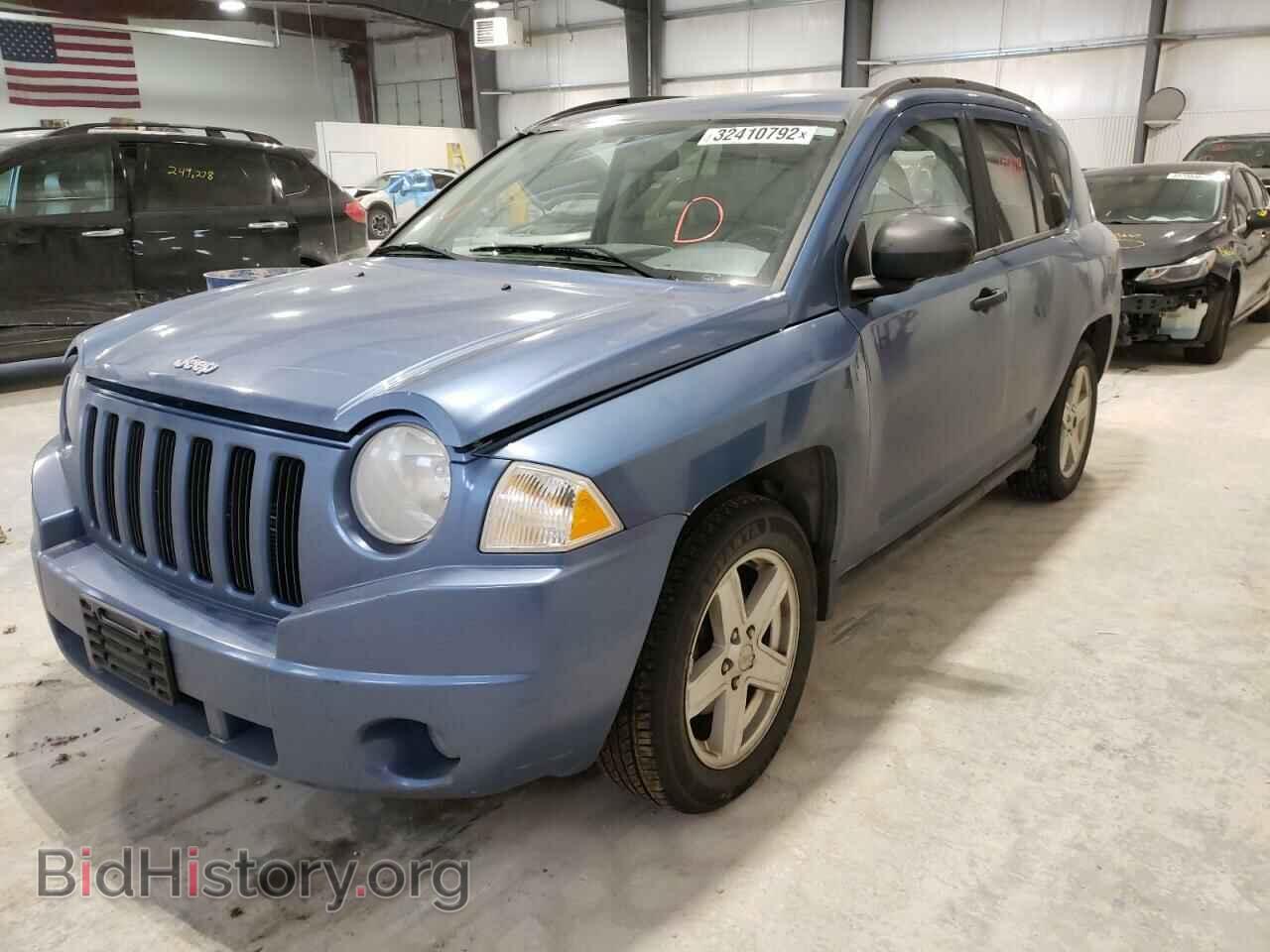 2007 JEEP COMPASS - VIN: 1J8FF47W07D123299 - Фото 2