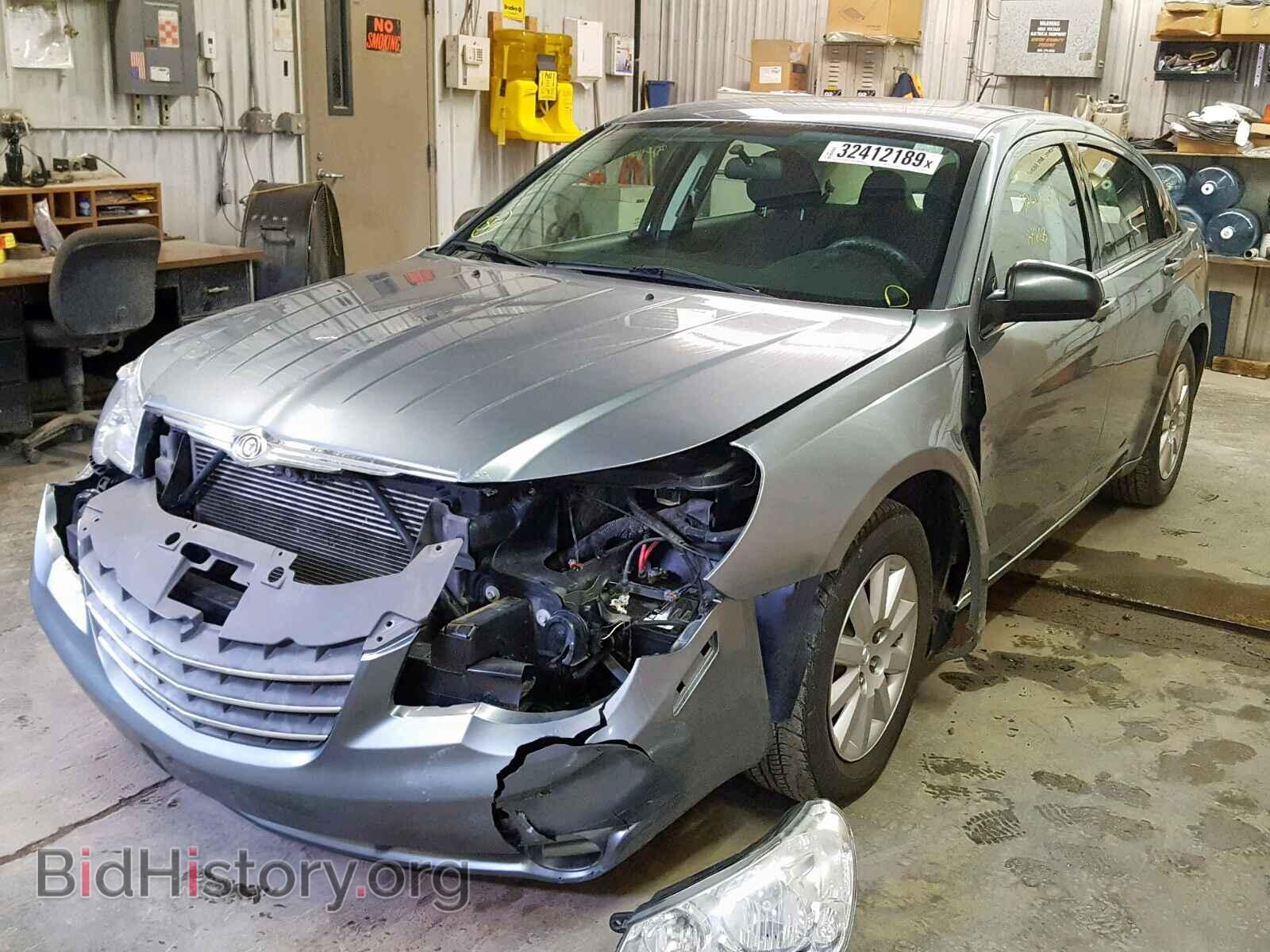 2009 CHRYSLER SEBRING - VIN: 1C3LC46B09N556379 - Фото 2