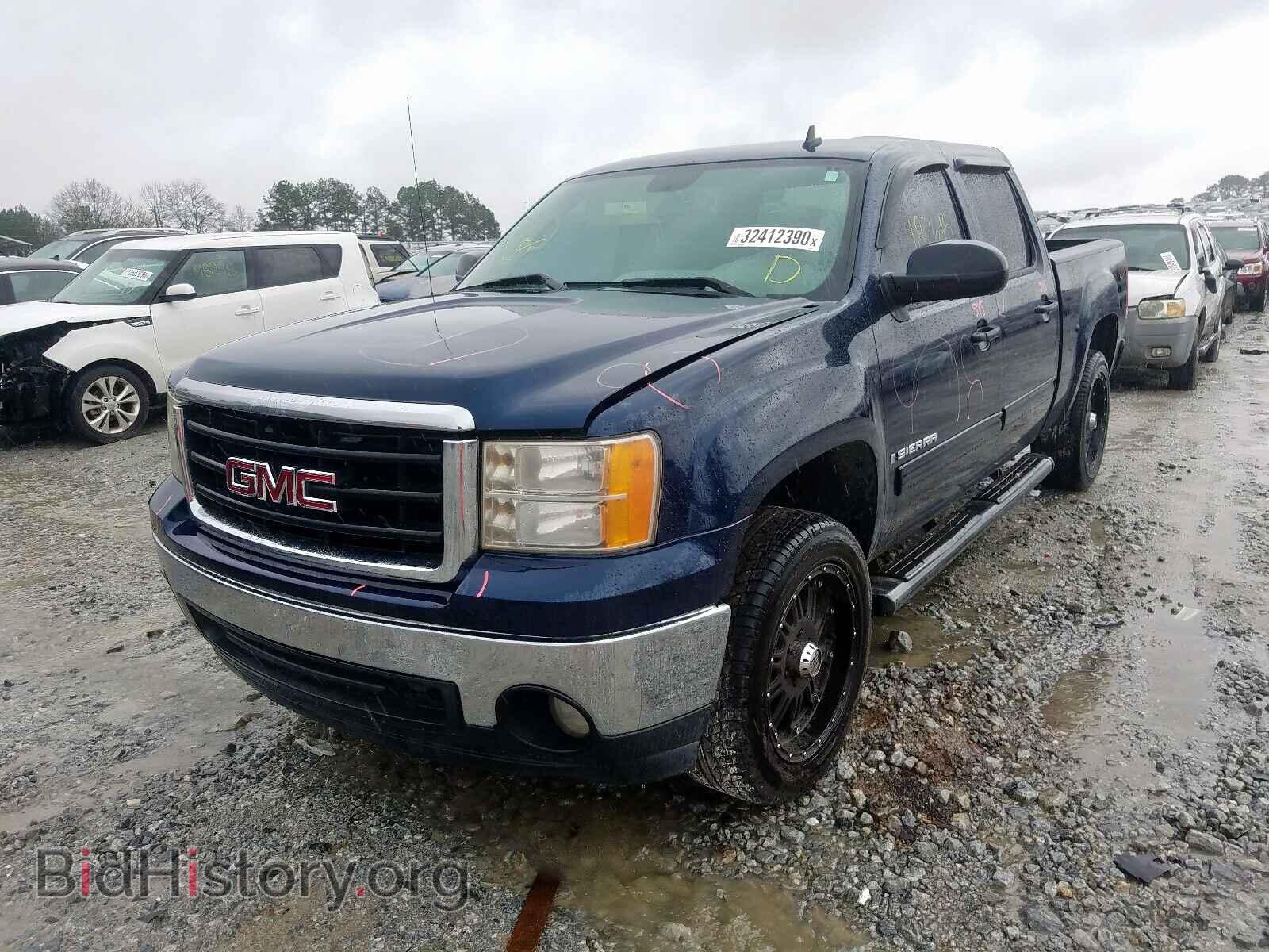2008 GMC SIERRA - VIN: 2GTEC13C281195270 - Фото 2