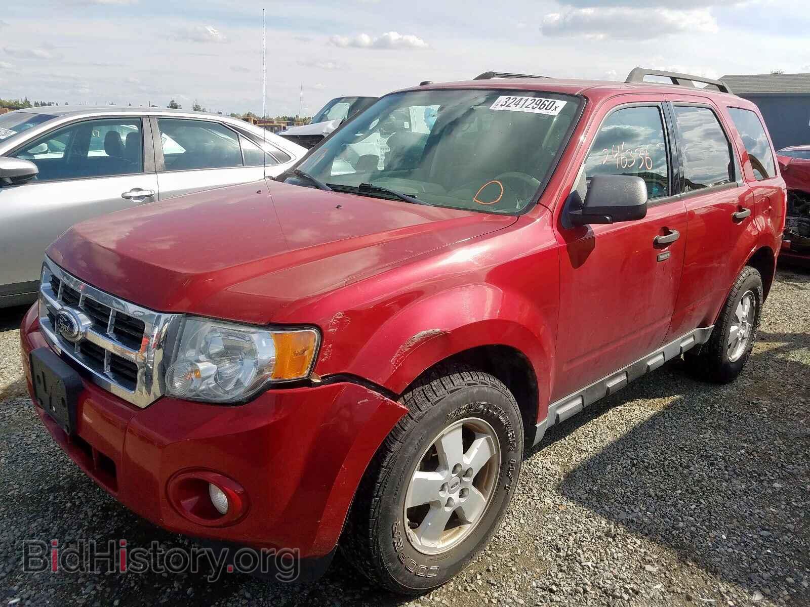 2011 FORD ESCAPE - VIN: 1FMCU9D76BKB25858 - Фото 2