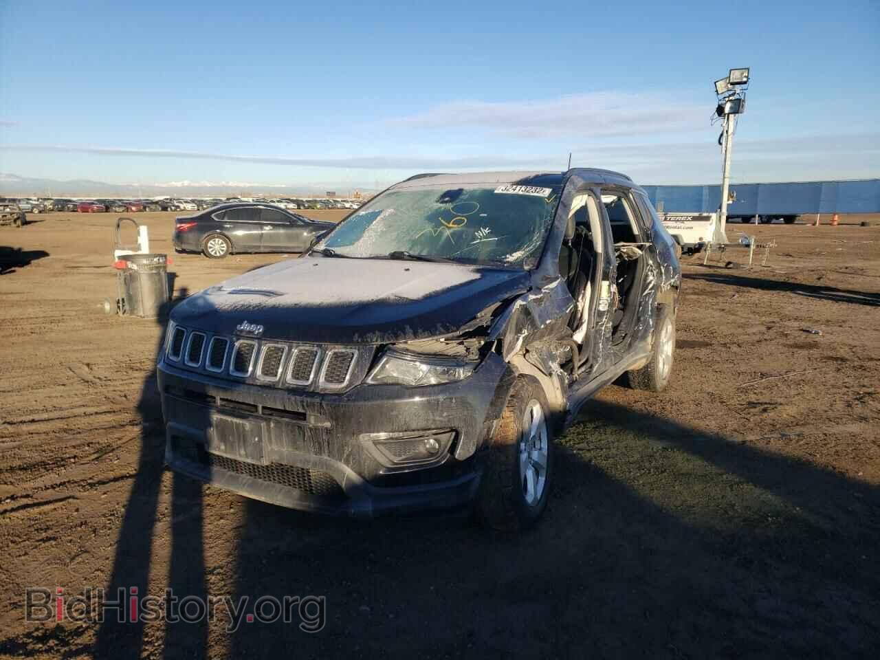 2018 JEEP COMPASS - VIN: 3C4NJDBB9JT313755 - Photo 2