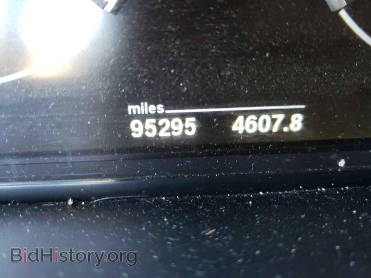 2013 BMW M6 - VIN: WBSLZ9C55DDZ77933 - Фото 8