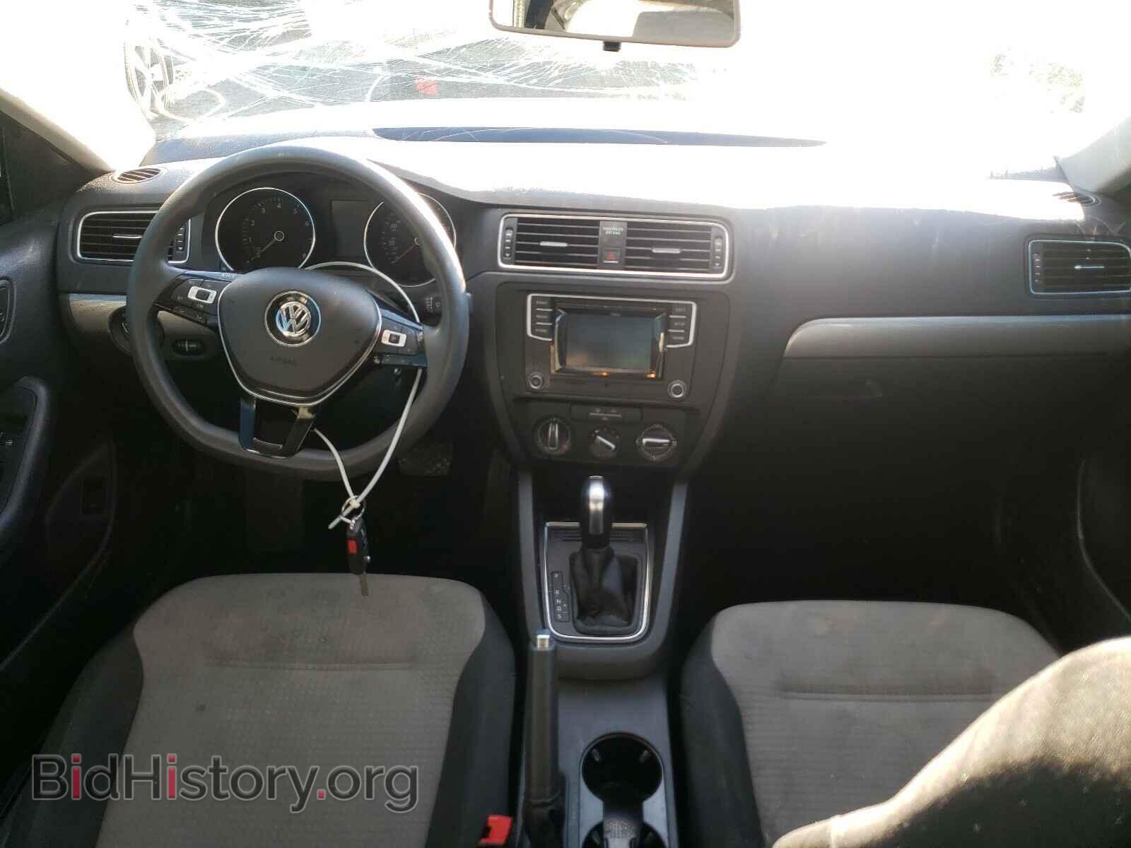 2017 VOLKSWAGEN JETTA - VIN: 3VW2B7AJ2HM329033 - Фото 9