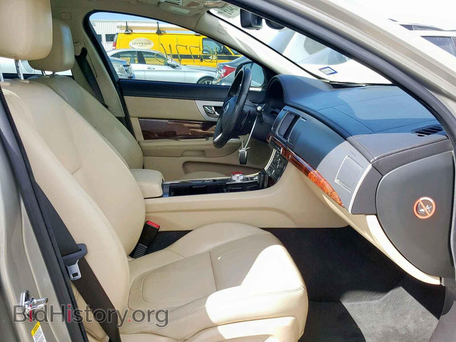 2012 JAGUAR XF - VIN: SAJWA0FB5CLS41413 - Фото 5