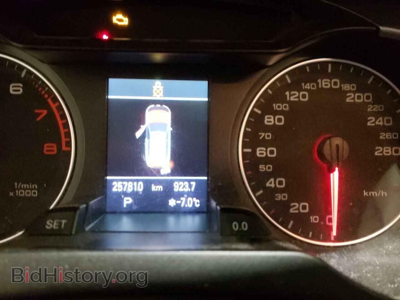 2009 AUDI A4 - VIN: WAUVF68K69A129068 - Фото 8