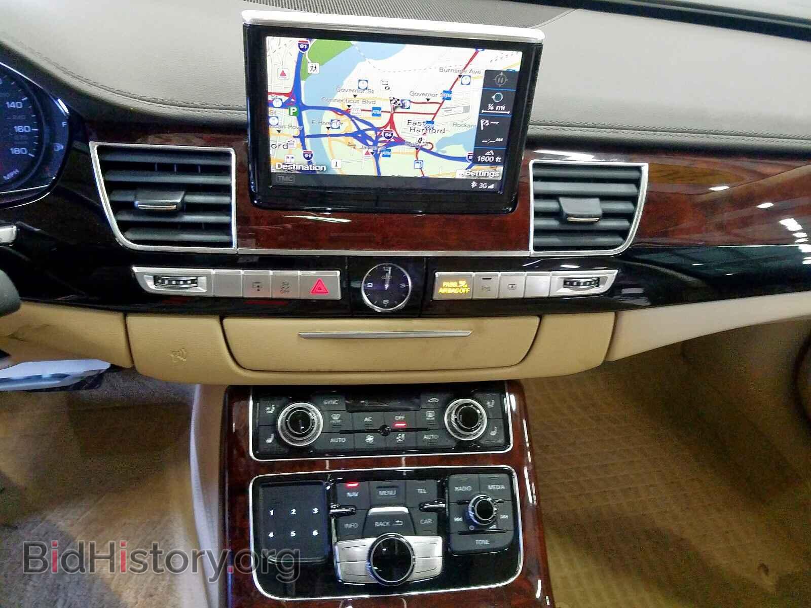 2012 AUDI A8 - VIN: WAURVAFD6CN015132 - Фото 9