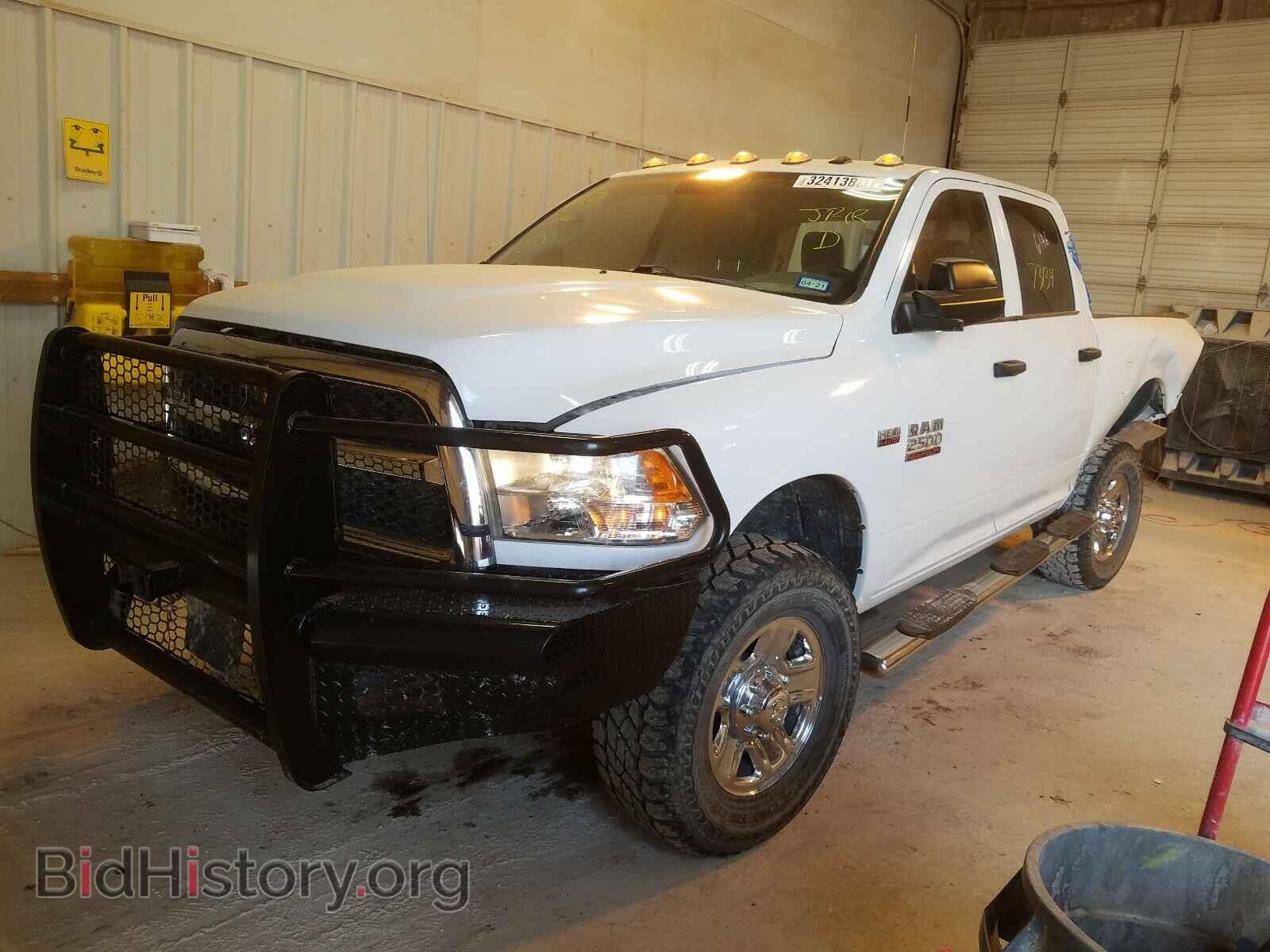 2018 RAM 2500 - VIN: 3C6UR5CJ5JG256146 - Photo 2