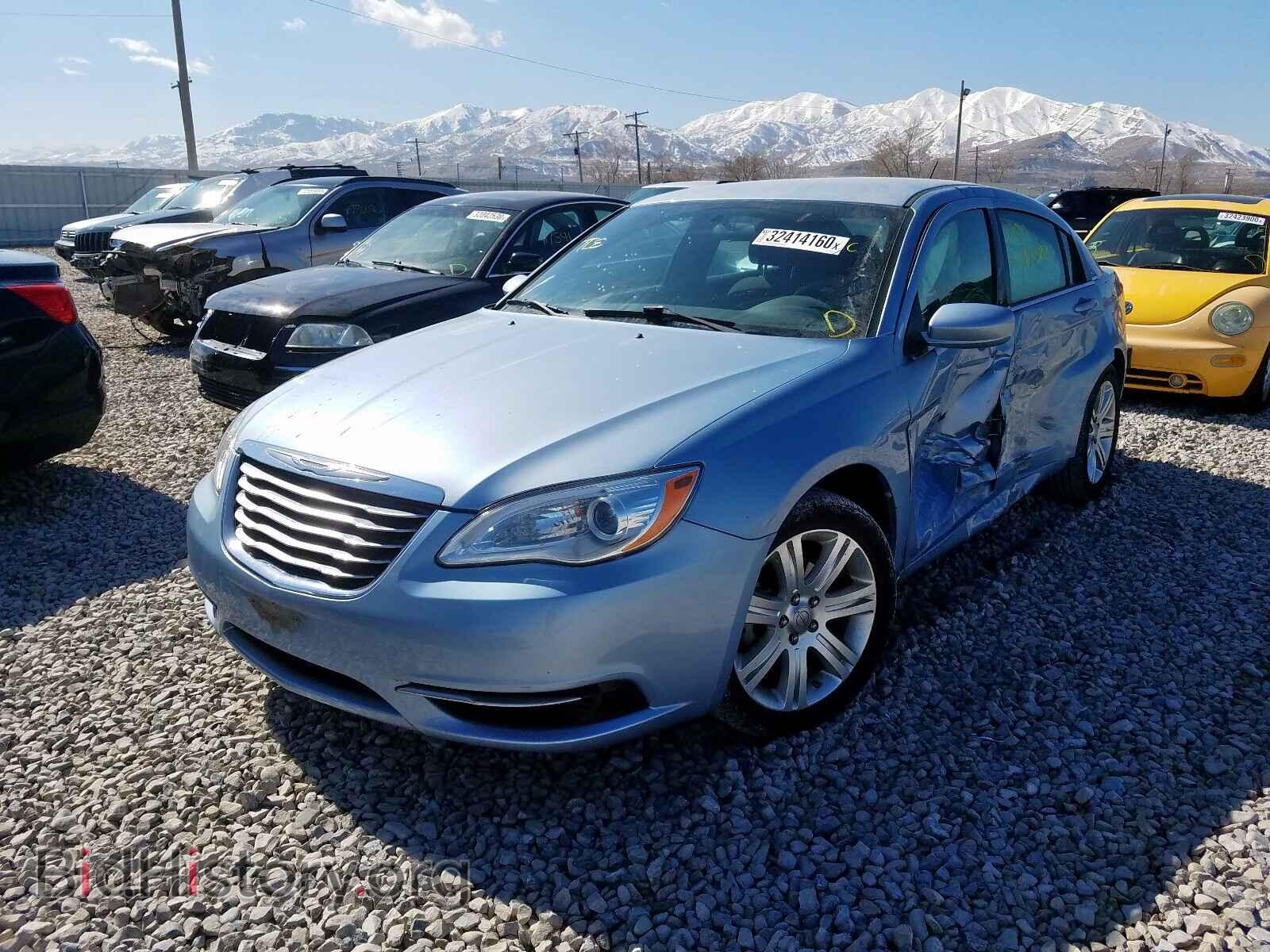 2013 CHRYSLER 200 - VIN: 1C3CCBAB1DN648167 - Photo 2