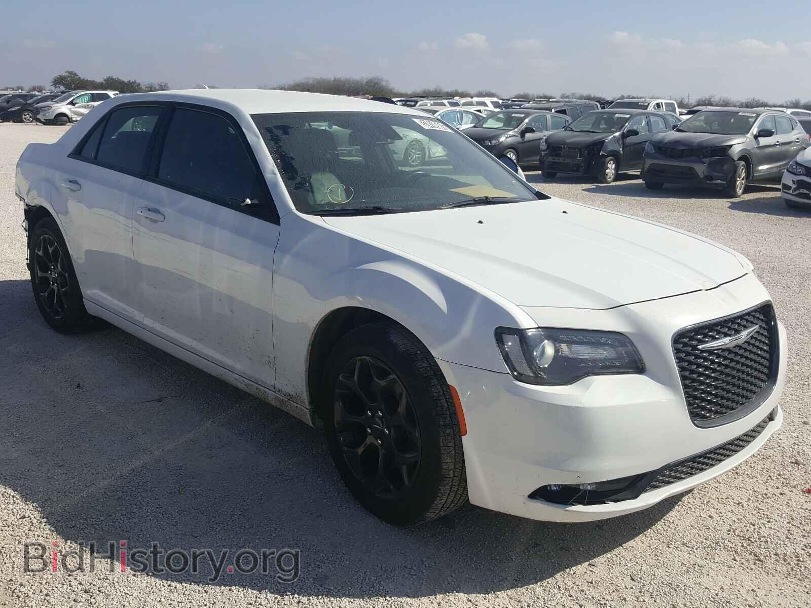 Фотография 2C3CCAGG9KH610673 - CHRYSLER 300 2019
