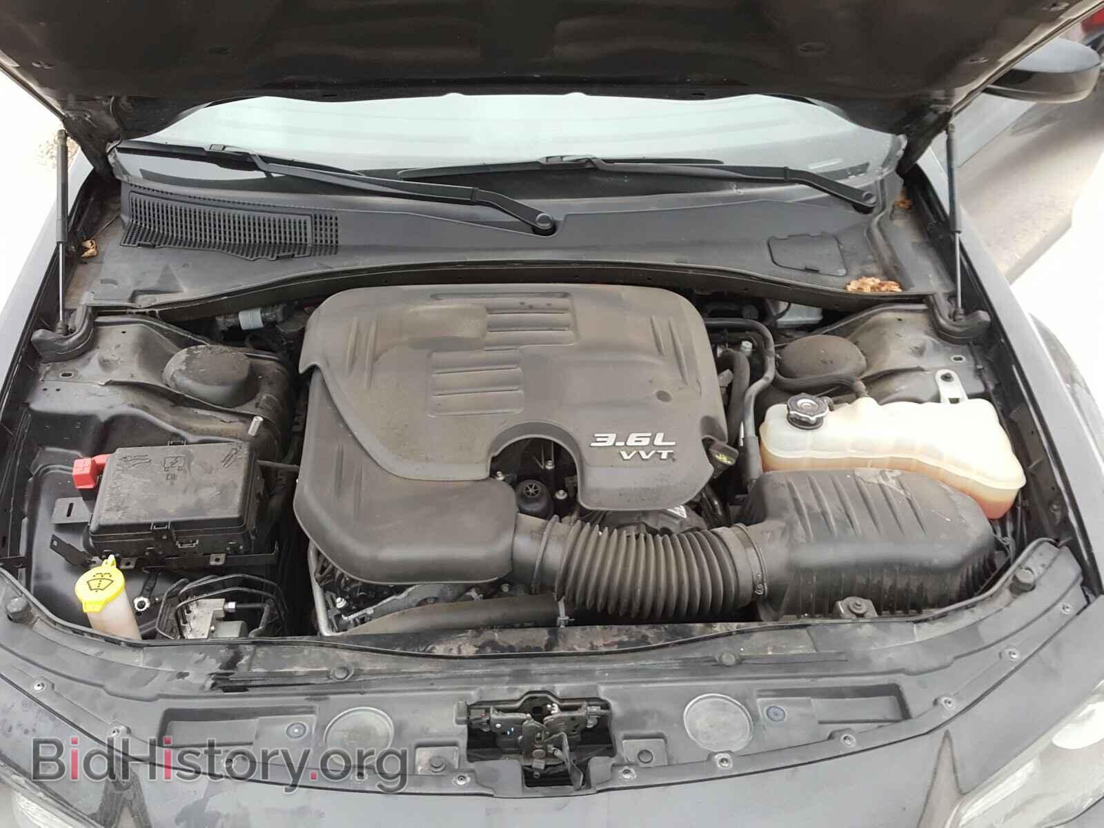 2019 CHRYSLER 300 - VIN: 2C3CCABG0KH661146 - Фото 7