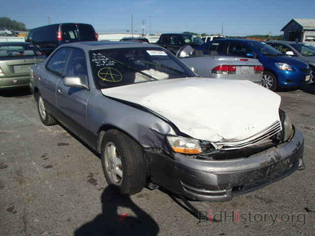 Photo JT8BF12G7T0175789 - LEXUS ES300 1996