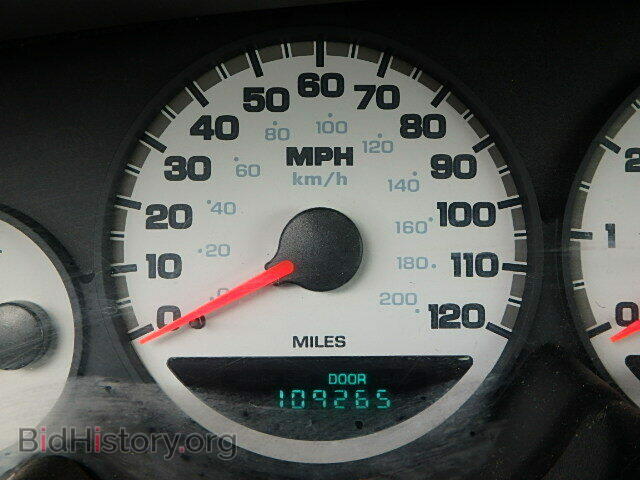 2005 DODGE NEON - VIN: 1B3ES56C25D211538 - Фото 8