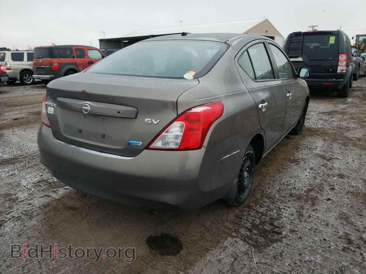 2012 NISSAN VERSA - VIN: 3N1CN7AP8CL864453 - Фото 4