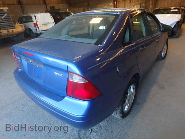 2005 FORD FOCUS - VIN: 1FAFP34N25W310089 - Фото 4