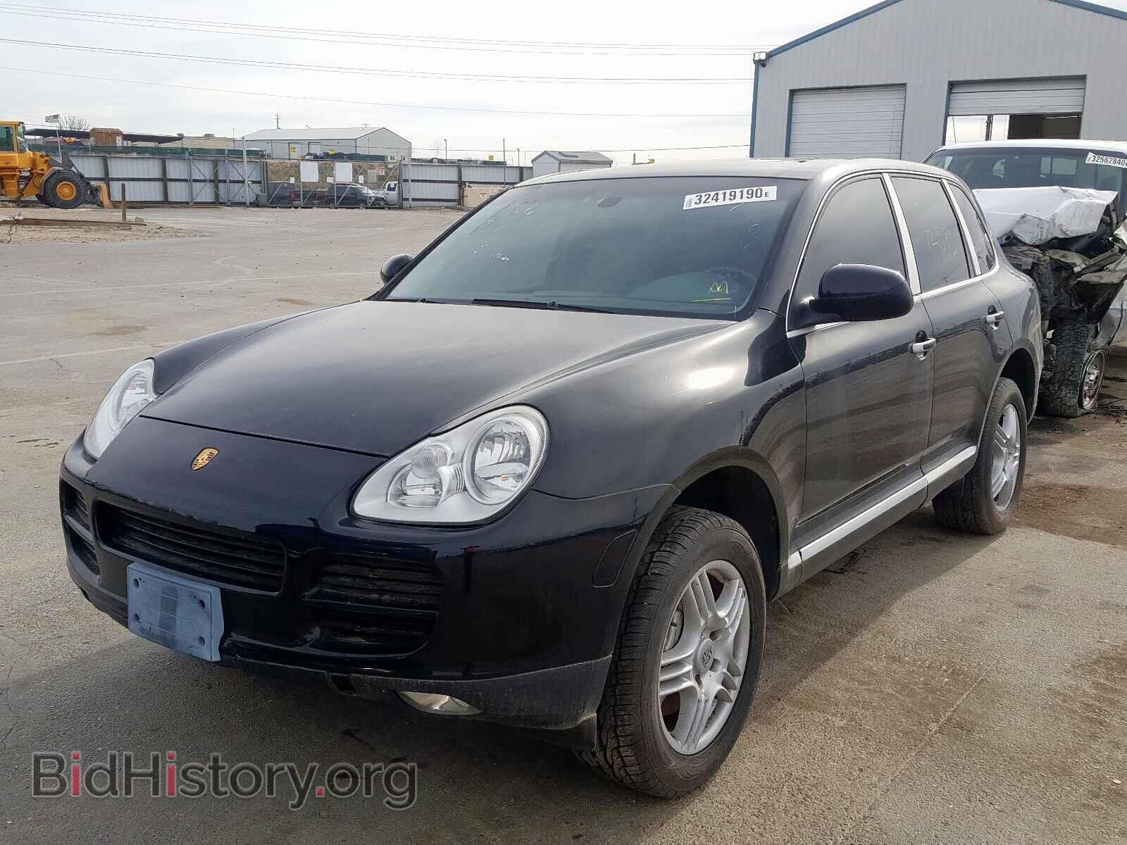2004 PORSCHE CAYENNE - VIN: WP1AB29P84LA64607 - Photo 2