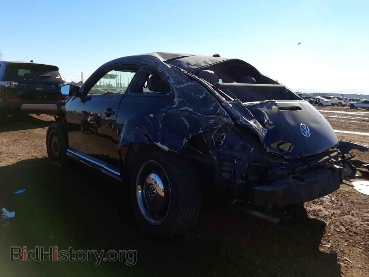 2012 VOLKSWAGEN BEETLE - VIN: 3VWJP7AT6CM623705 - Фото 3