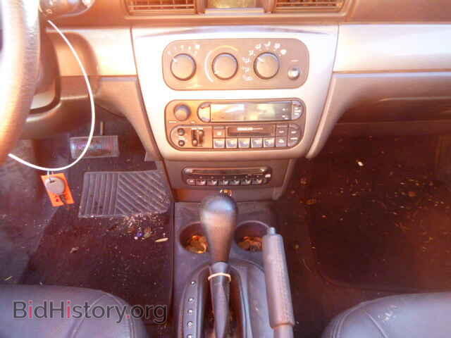 2004 CHRYSLER SEBRING - VIN: 1C3EL75R64N157218 - Фото 10