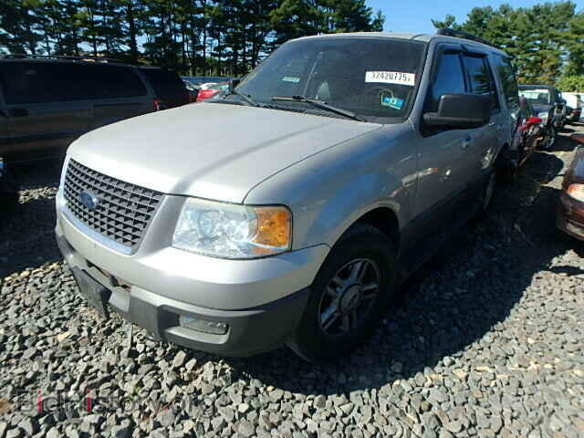 2005 FORD EXPEDITION - VIN: 1FMFU16575LA70085 - Фото 2
