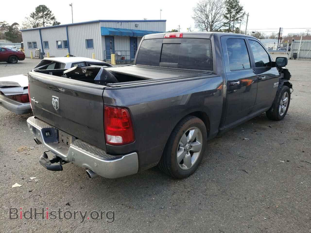 2016 RAM 1500 - VIN: 3C6RR6LT6GG306008 - Фото 4